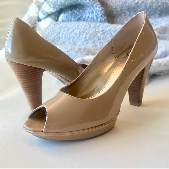 sofft peep toe pumps